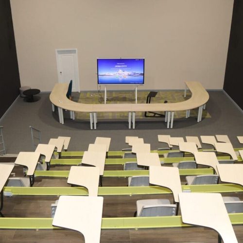 Aprende cómo alquilar una sala de eventos corporativos en Panamá