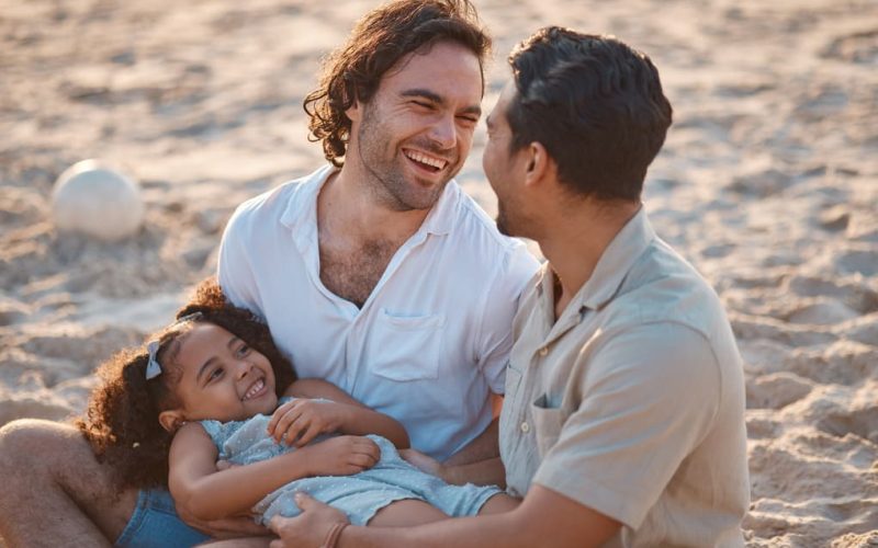 ¿Por qué elegir una agencia especializada en familias LGBTQ+ en Costa Rica?
