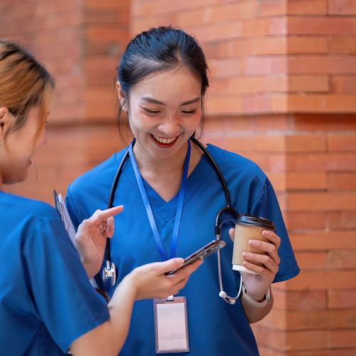 Formación clínica sólida al estudiar Medicina y Cirugía en David