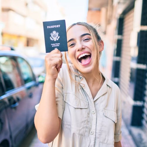 Pasaporte panameño: tiempos, requisitos y gestión con Legal Solutions Panamá