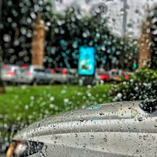 Temporada de lluvias: hábitos de conducción segura en Panamá